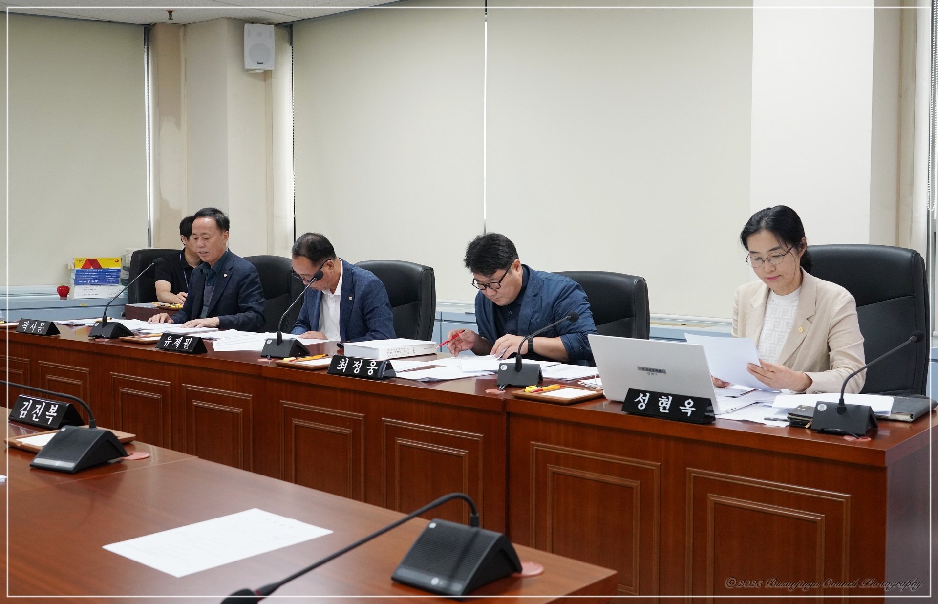 제335회 임시회 안전복지위원회 회의  3번째