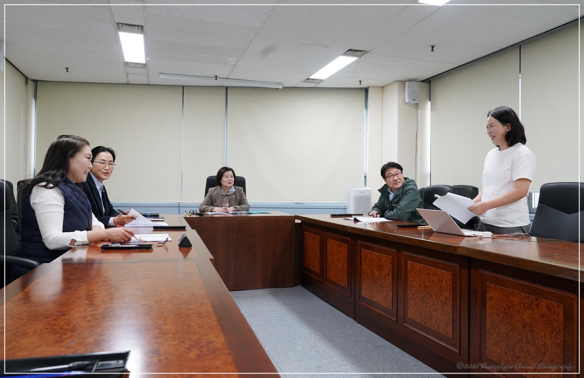 의원연구단체 - 부산진구의회 노인복지정책연구회 중간보고회 3번째