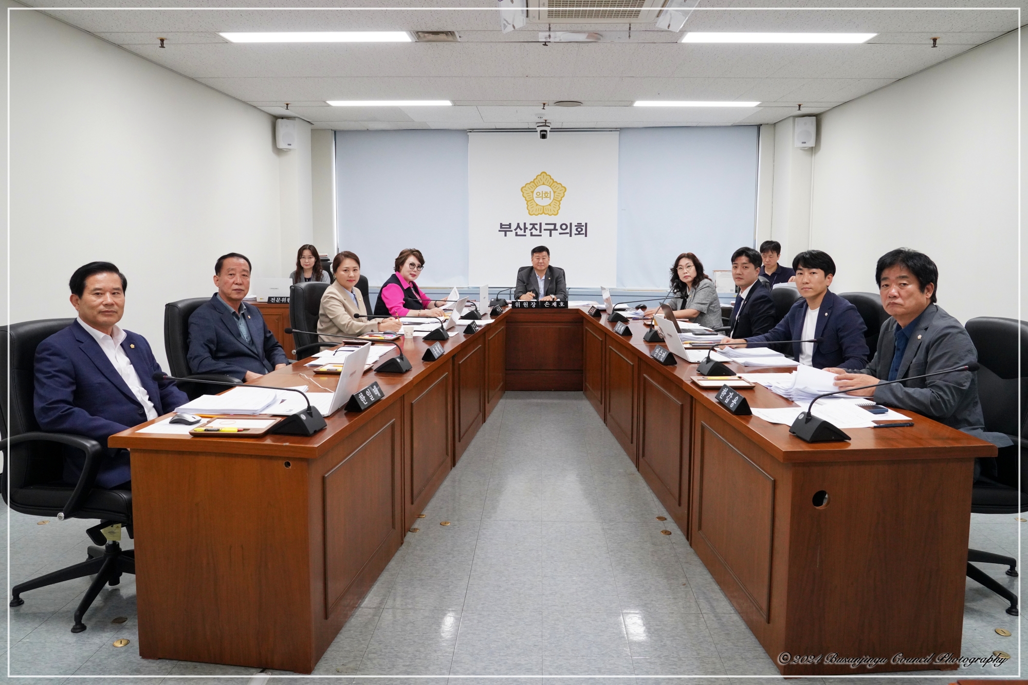 제345회 임시회 행정문화위원회 개최 1번째