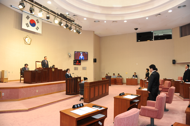 구의회 폐지 지방자치제도 개편안 철회 촉구 결의안 채택 5번째