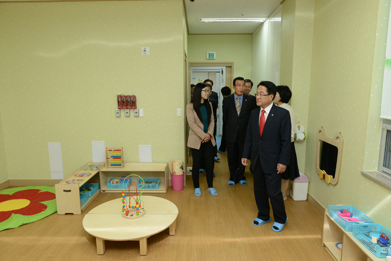부산진구청 어린이집 개원식 4번째