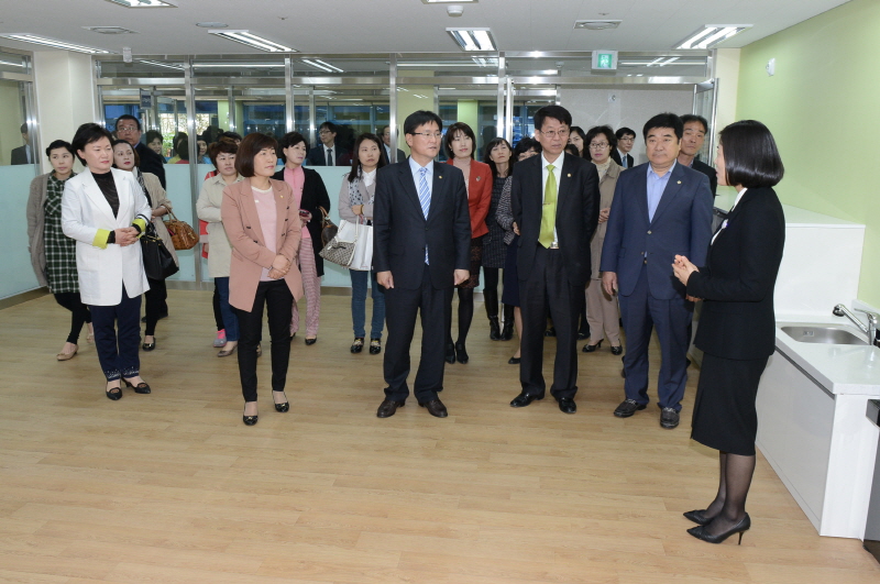 육아보육지원센터 개관식 4번째