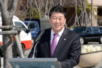 신발조형물 제막식 3번째
